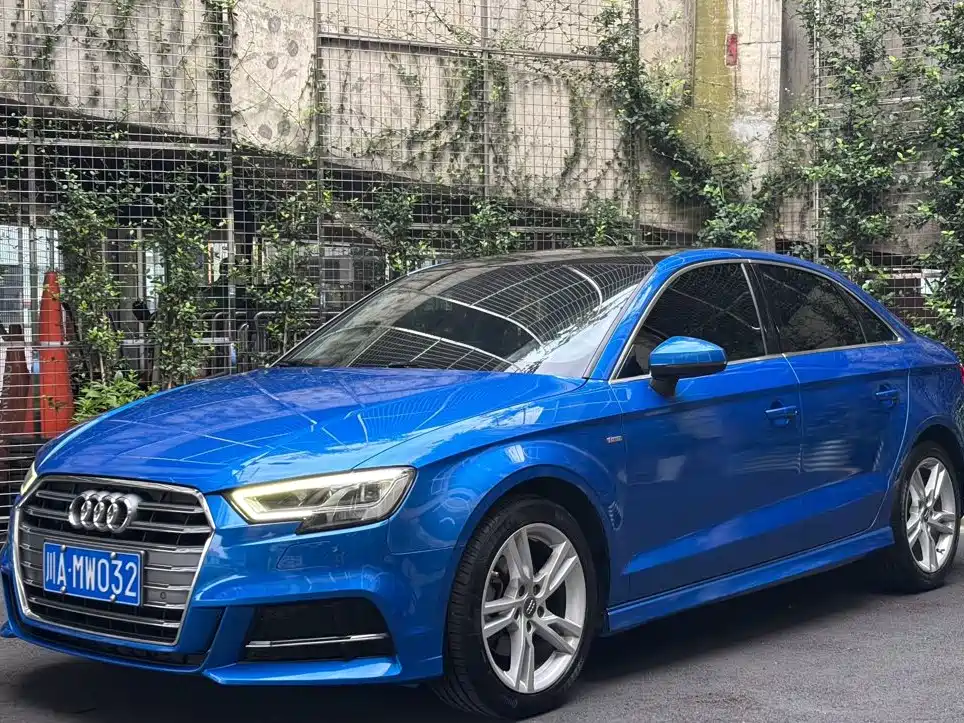 Фото 1 - Audi A3