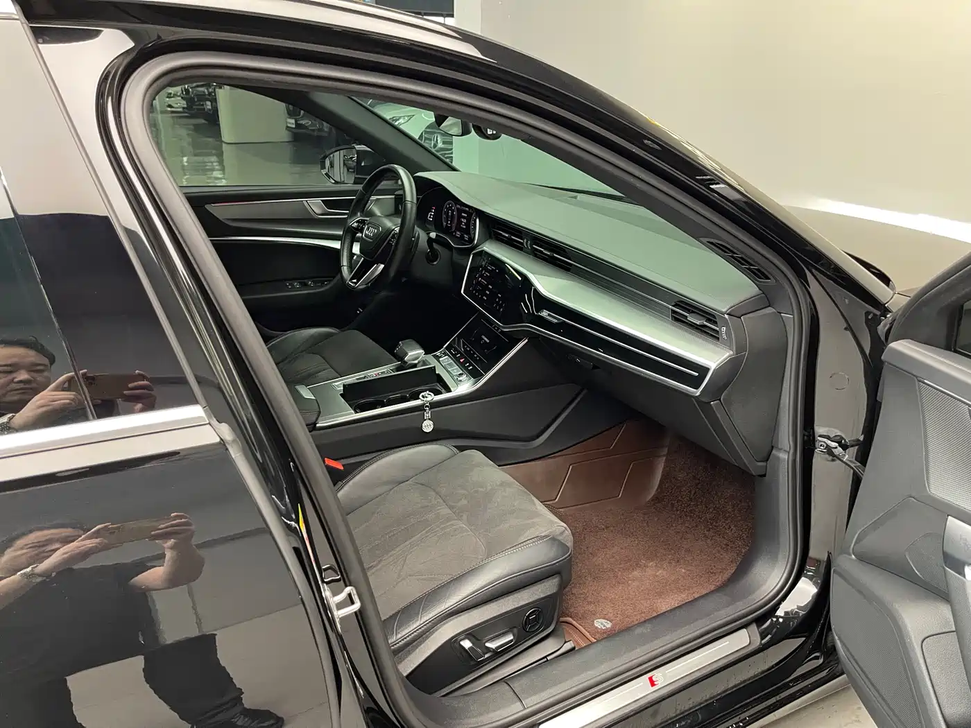 Audi A6L 2024 45 TFSI Premium Dynamic фото 14