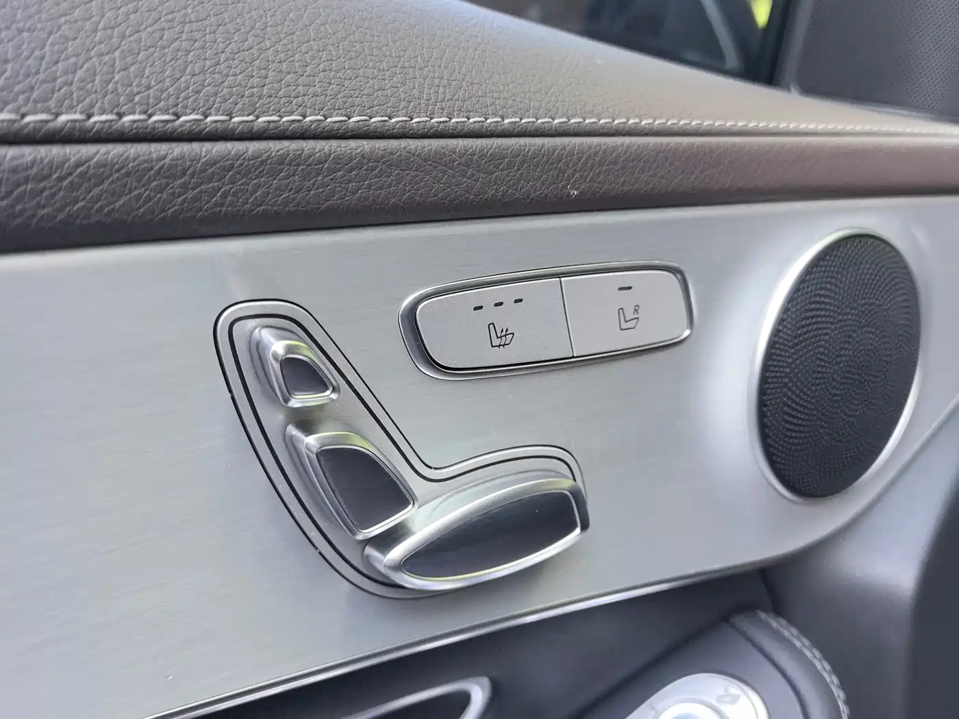 Mercedes-Benz GLC 2022 Facelift III GLC 260 L 4MATIC Dynamic фото 8