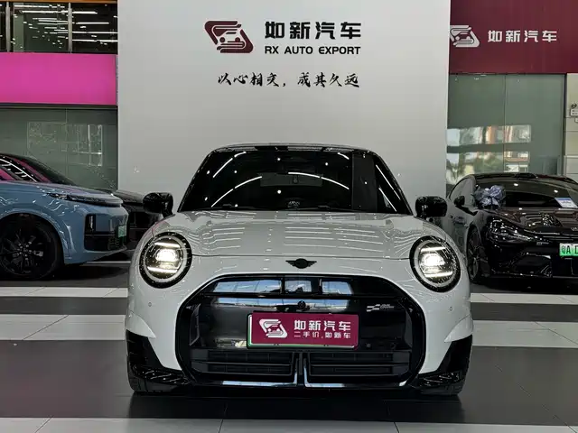 MINI Electric MINI COOPER 2024 452km COOPER SE Racer — фото 3