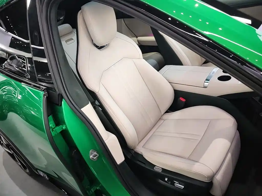Xiaomi Auto Xiaomi YU7 2025 Ultra Long Range High Performance AWD Max Edition фото 25