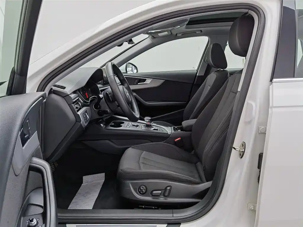Audi A4L 2019 40 TFSI Progressive (China VI) фото 10