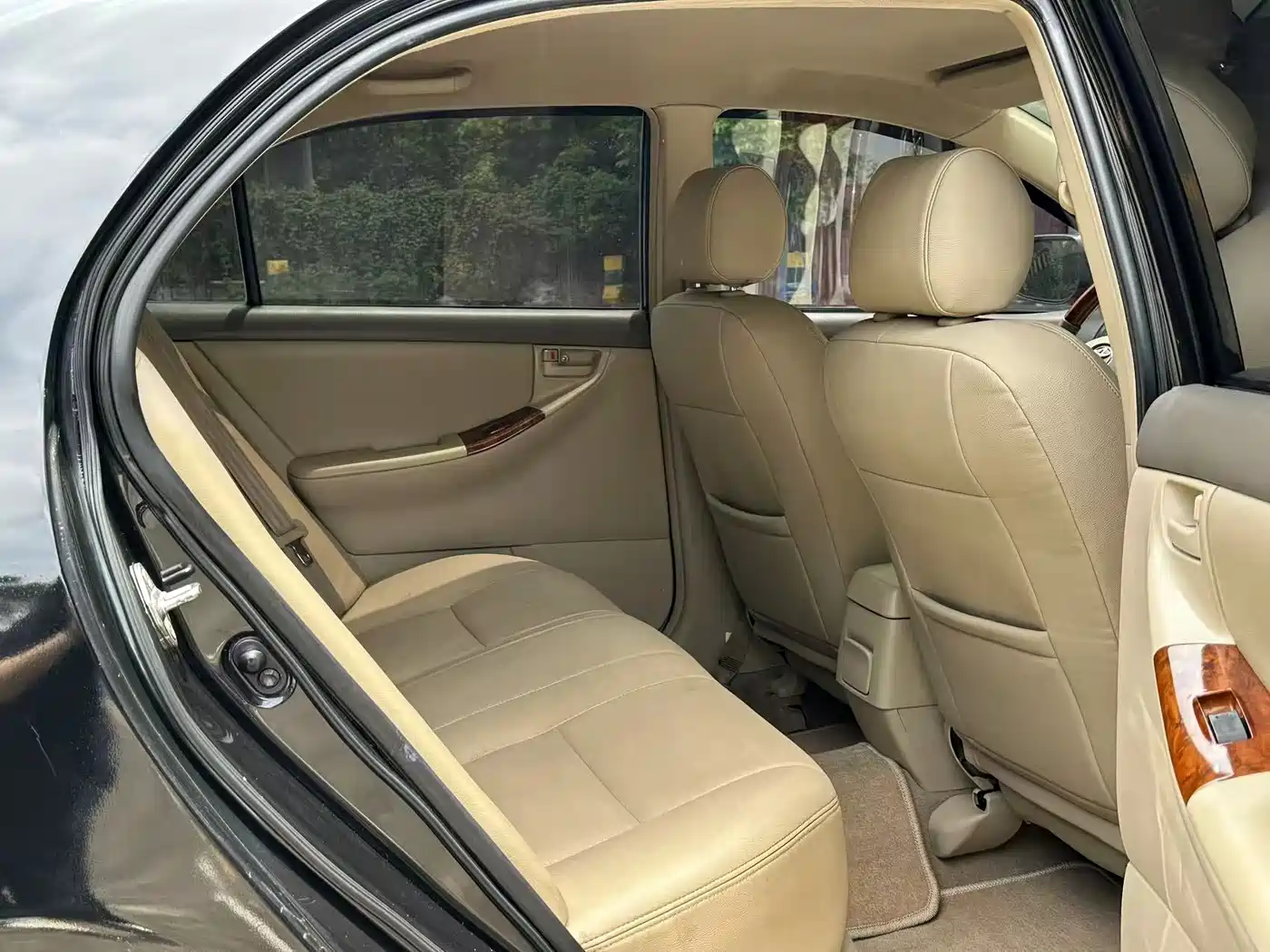Toyota Corolla 2010 1.6L Automatic Classic Edition фото 7