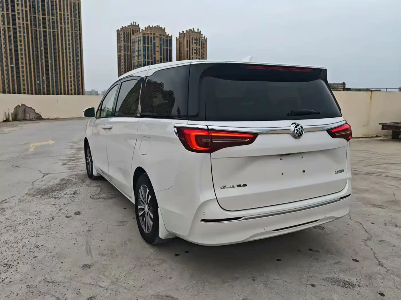 BUICK GL8