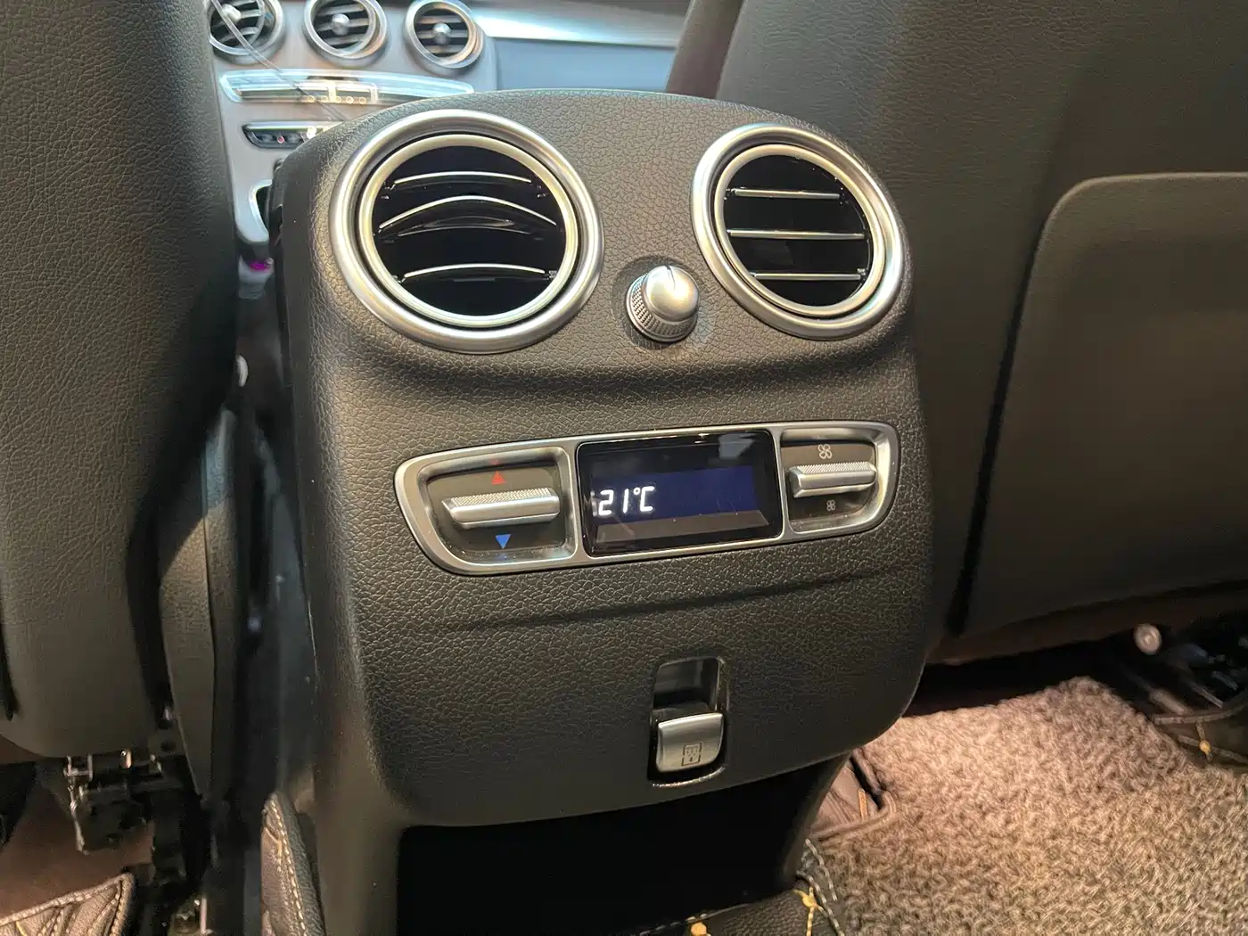 Mercedes-Benz GLC 2021 GLC 260 L 4MATIC Luxury фото 8