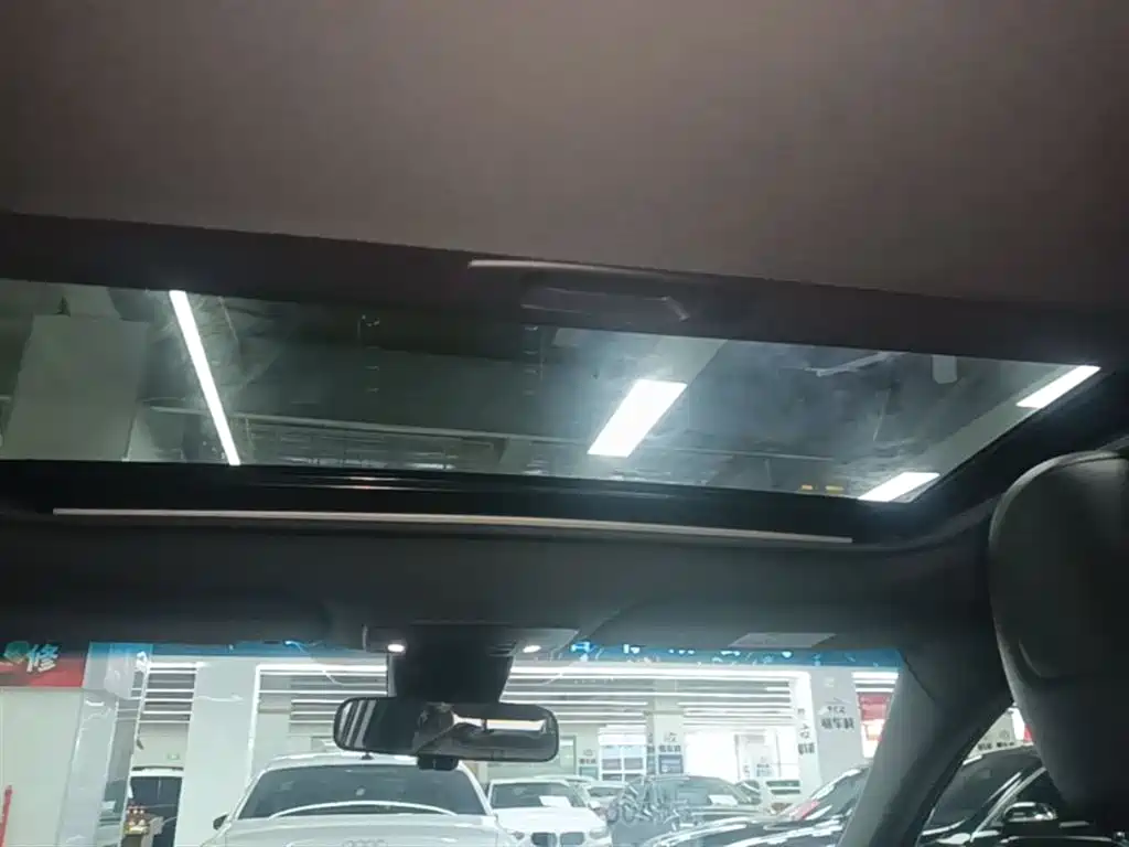 Toyota Avalon 2021 2.5L Luxury Edition фото 18