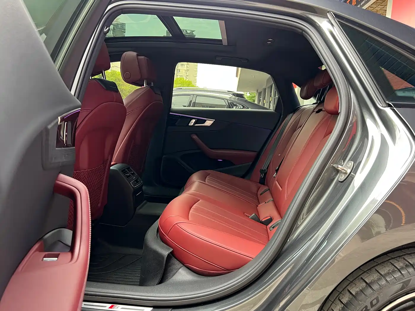Audi A4L 2024 40 TFSI Luxury Dynamic фото 27