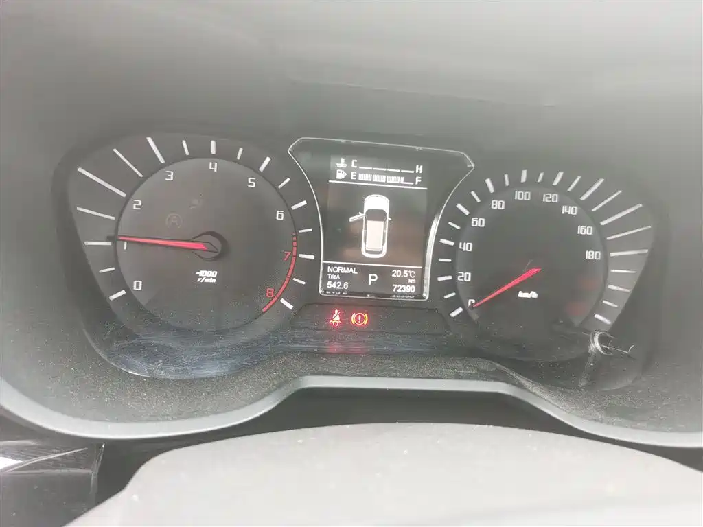 GAC Trumpchi Trumpchi GS4 2015 200T G-DCT Luxury Edition фото 4