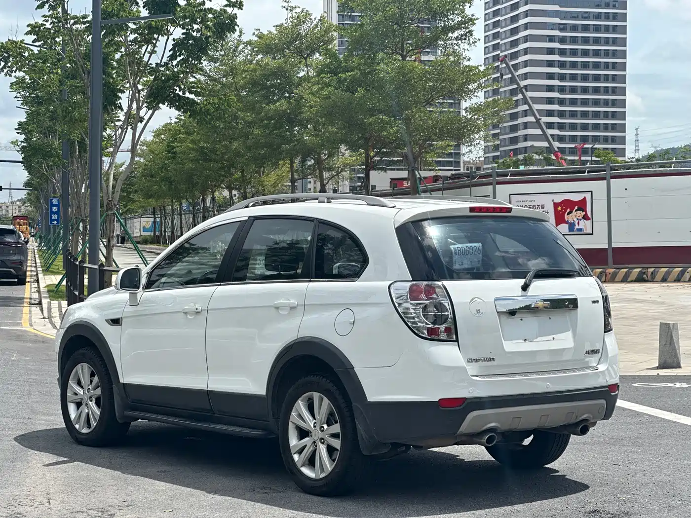 Chevrolet Captiva 2015 2.4L 2WD Urban Edition 7-seater фото 6