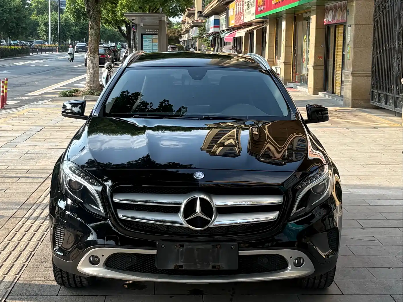 Mercedes-Benz GLA 2016 GLA 200 Fashion фото 2