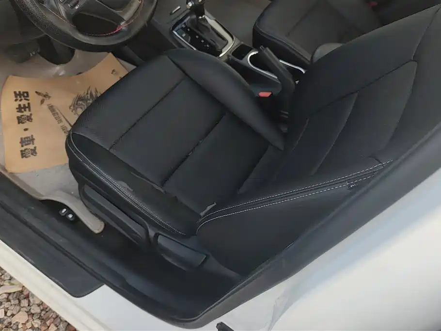 Kia K3 2016 1.6L Automatic GLS фото 9