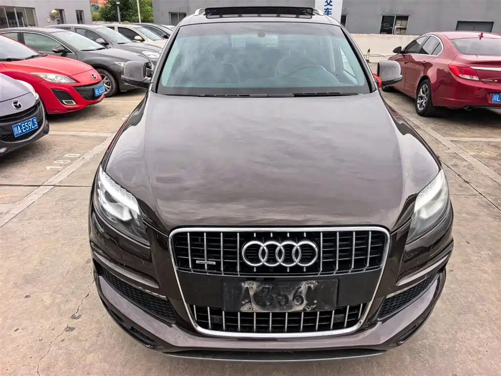 Audi Q7 2014 35 TFSI Sport фото 2