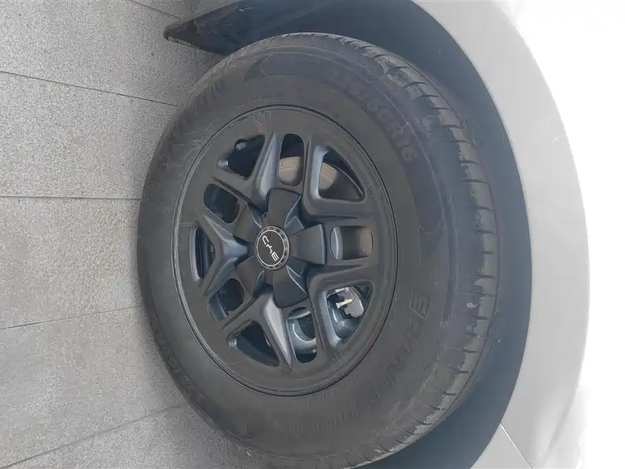 BYD Hai Bao 05 DM-i 2025 DM-i Smart Drive Edition 55KM Luxury фото 6