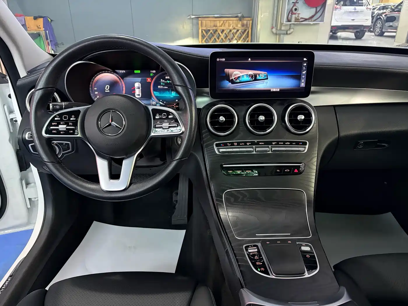 Mercedes-Benz C-Class 2019 Facelift C 260 L Sport фото 5