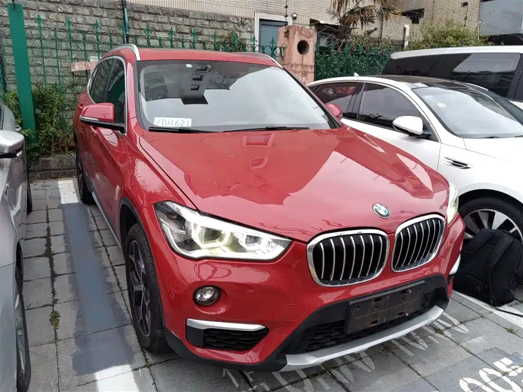 BMW X1 2019 sDrive18Li Premium Model фото 22