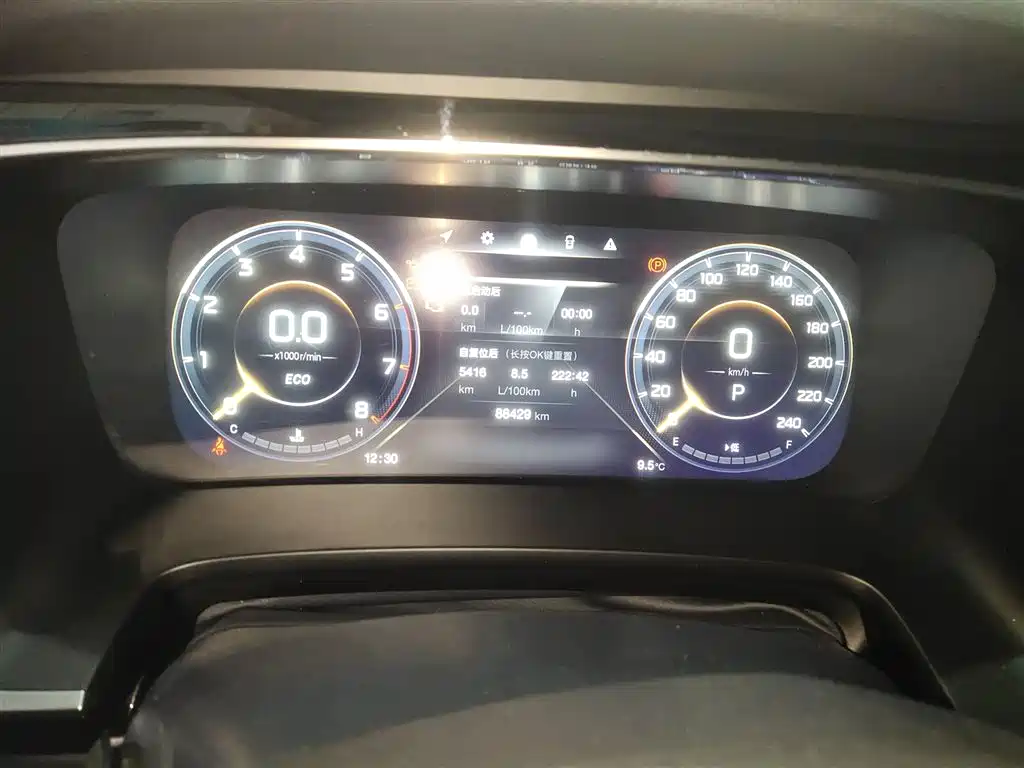 GAC Trumpchi Trumpchi M8 2021 Leading Show Series 390T Prestige Edition фото 8