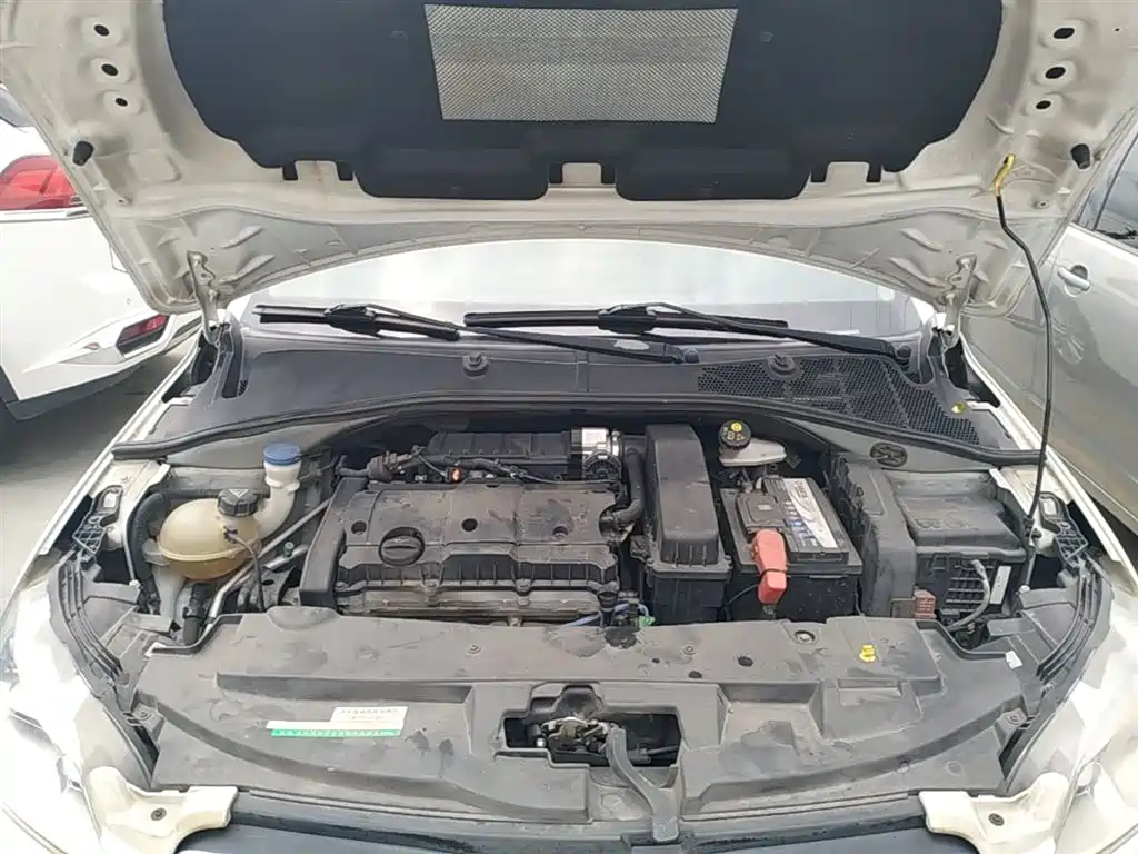 Peugeot 301 2014 1.6L Manual Comfort Edition фото 20