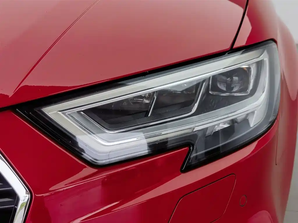 Audi A3 2017 Limousine 35 TFSI Progressive фото 7