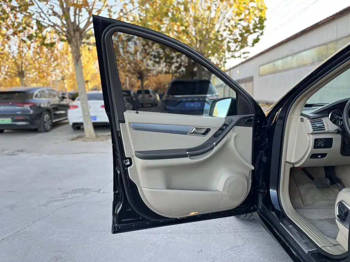 Mercedes-Benz R-Class 2011 R 300 L Business Class фото 17