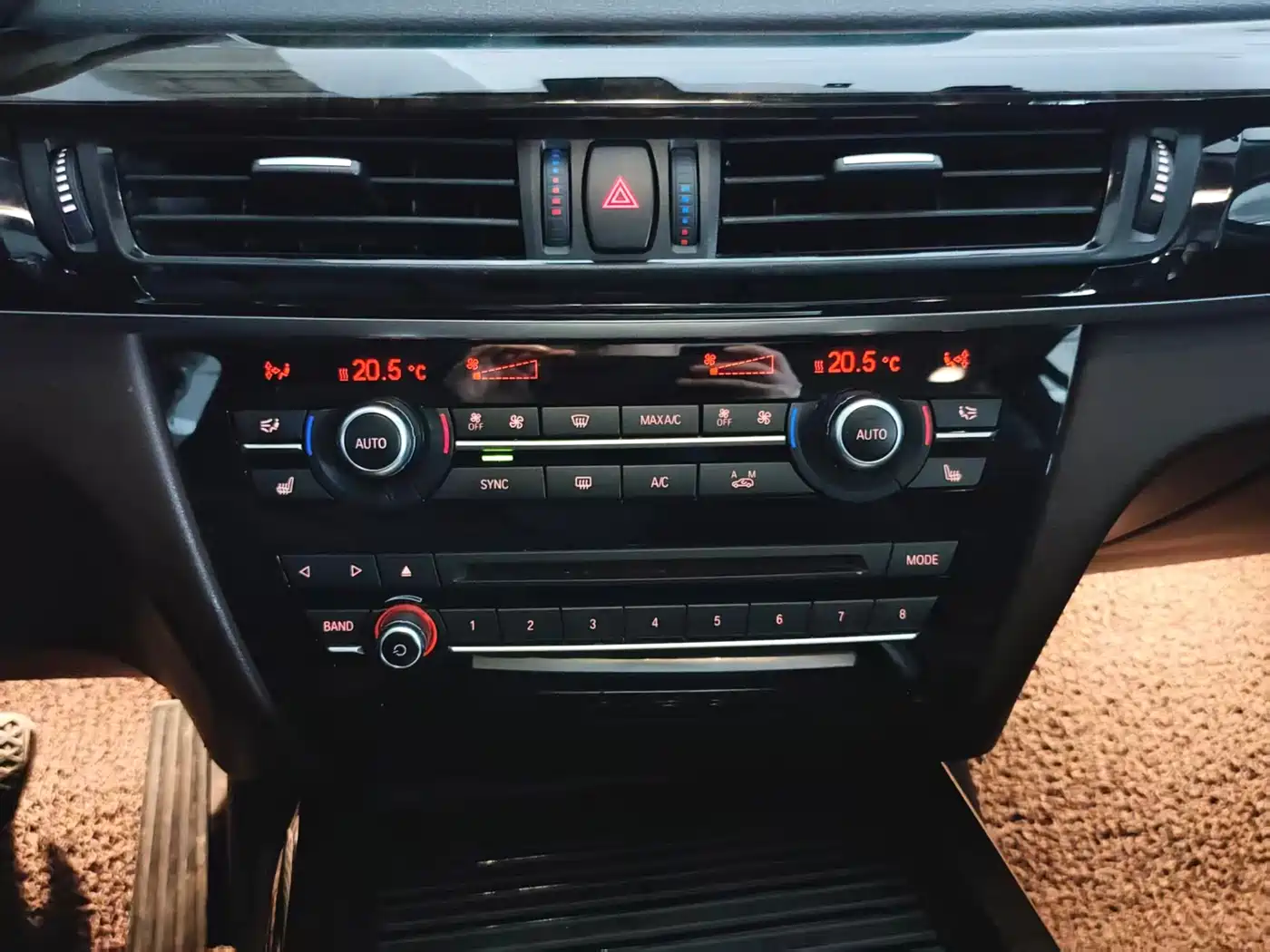 BMW X5 (Import) 2015 xDrive28i фото 14