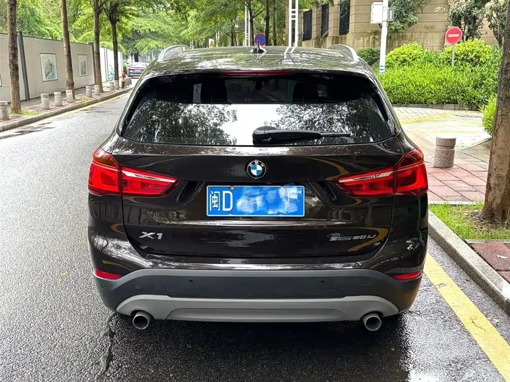 BMW X1 2019 sDrive20Li Leading Model фото 8