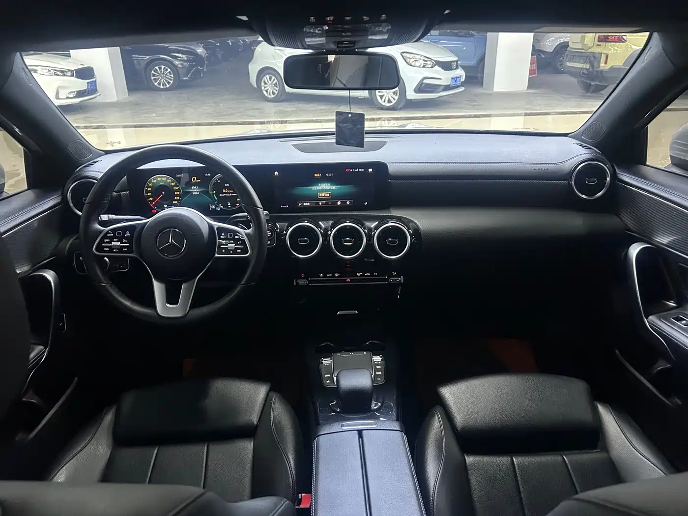Mercedes-Benz A-Class 2022 A 180 L Sport Sedan фото 16