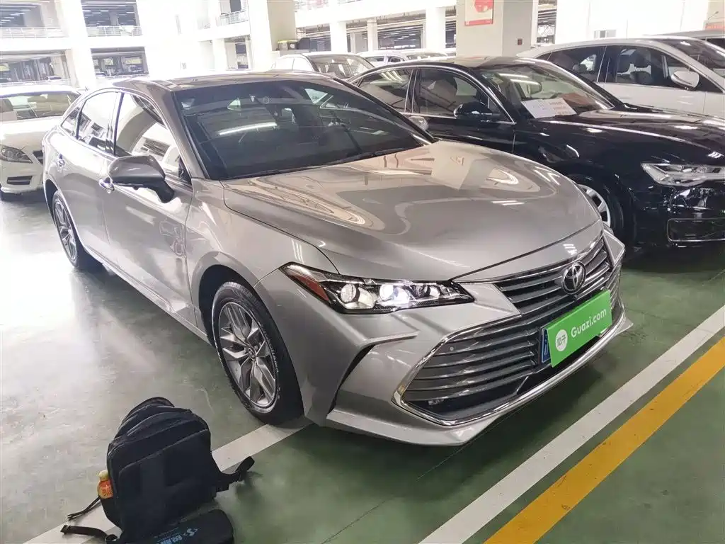 Toyota Avalon 2022 2.0L Luxury Edition фото 4