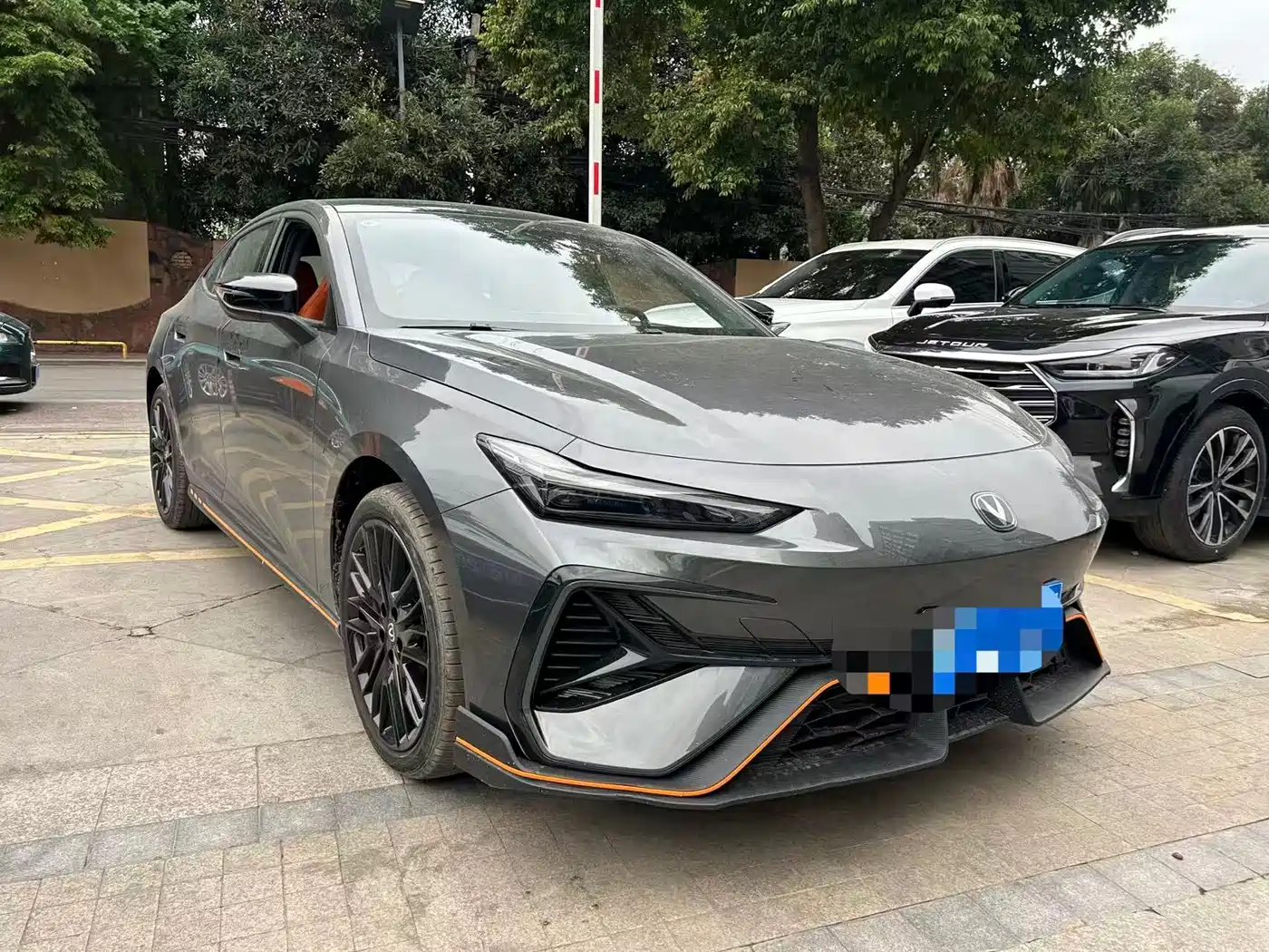 CHANGAN UNI-V
