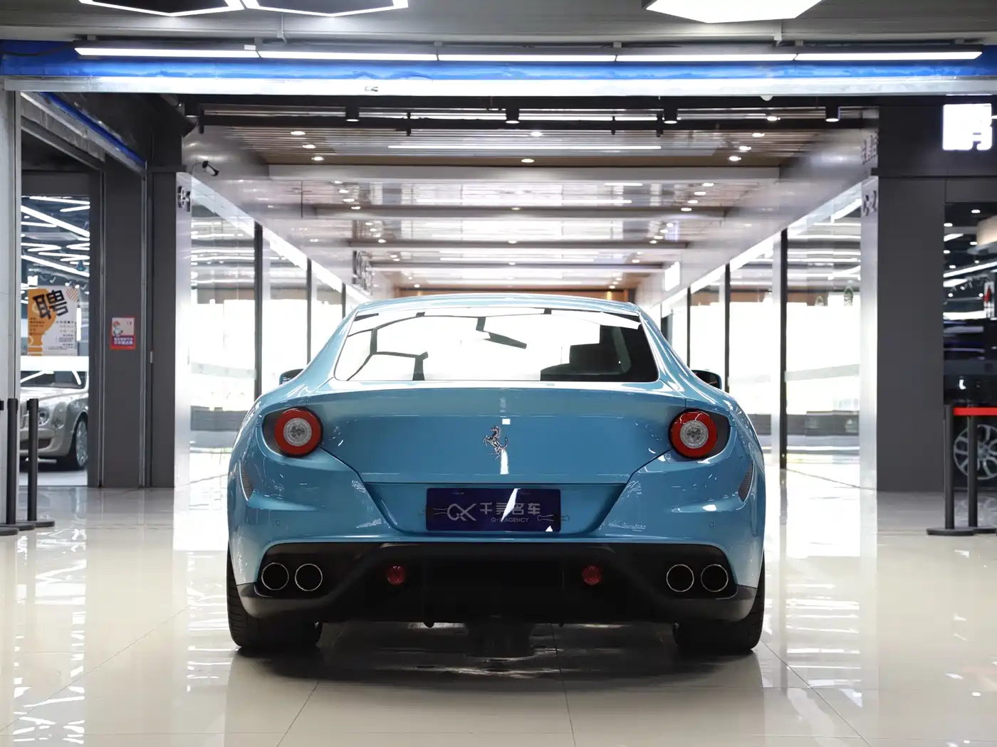 Ferrari FF 2012 6.3L V12 фото 14