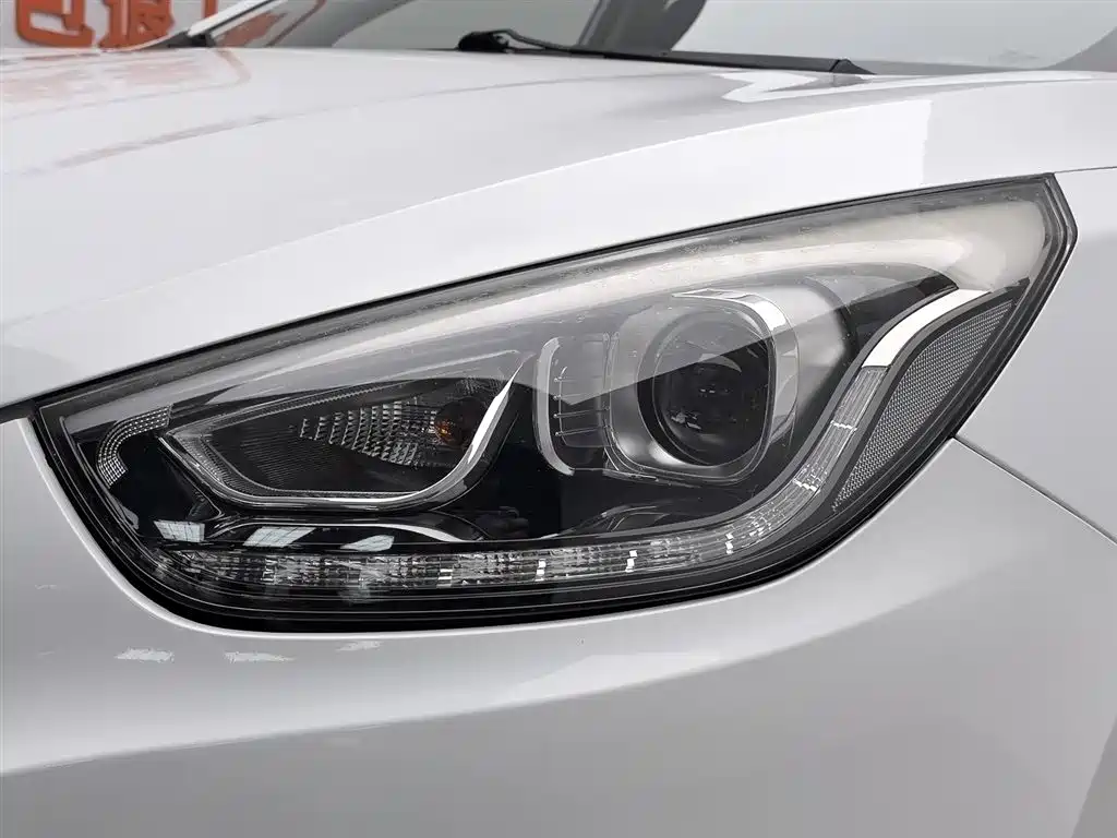 Hyundai Beijing Hyundai ix35 2015 2.0L Automatic 2WD Smart China V фото 7
