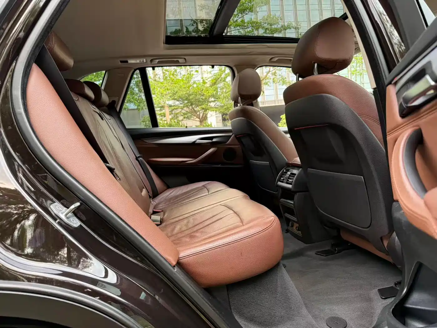 BMW X5 (Import) 2017 xDrive35i Leading Edition фото 14