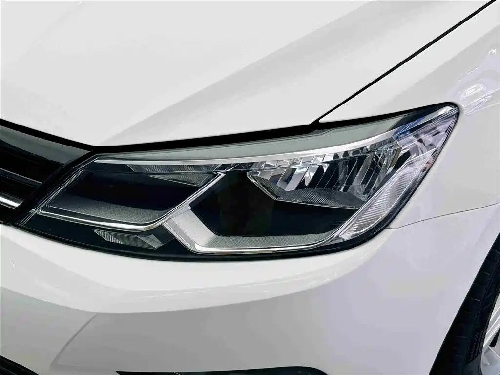 Volkswagen Lamando 2017 280TSI DSG Comfort Edition фото 11