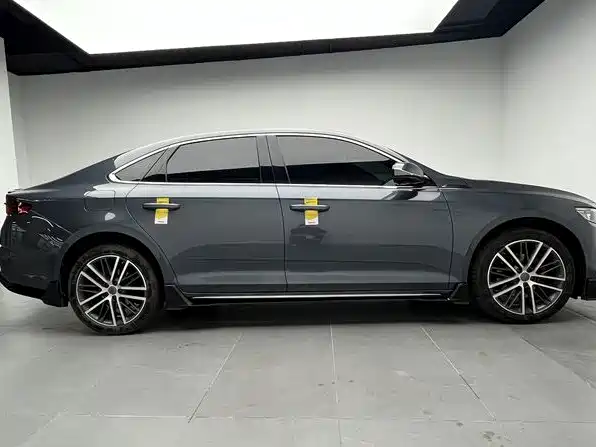 Фото 7 - Geely Preface
