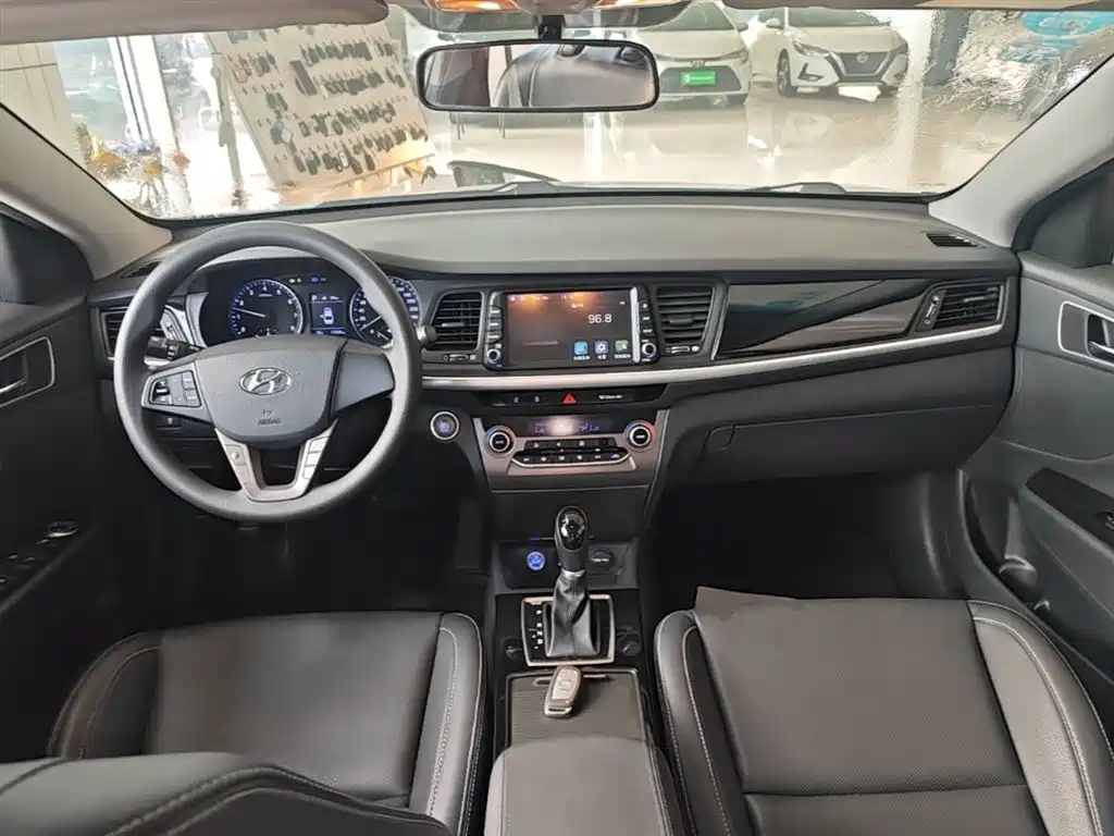 Hyundai Mistra 2017 1.6T Automatic Smart GLS (China V) фото 10