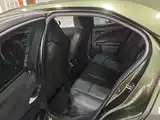 Photo 8 - Lexus UX