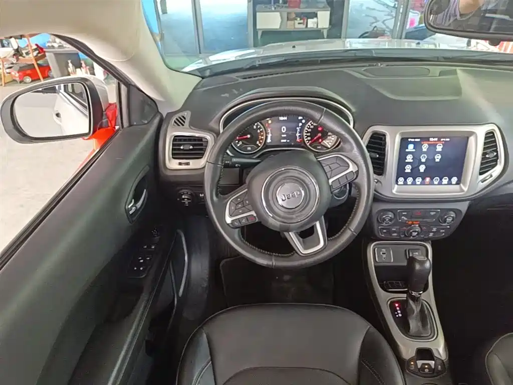 Jeep Compass 2019 2019 200T Auto Family-Connected Large Screen Edition