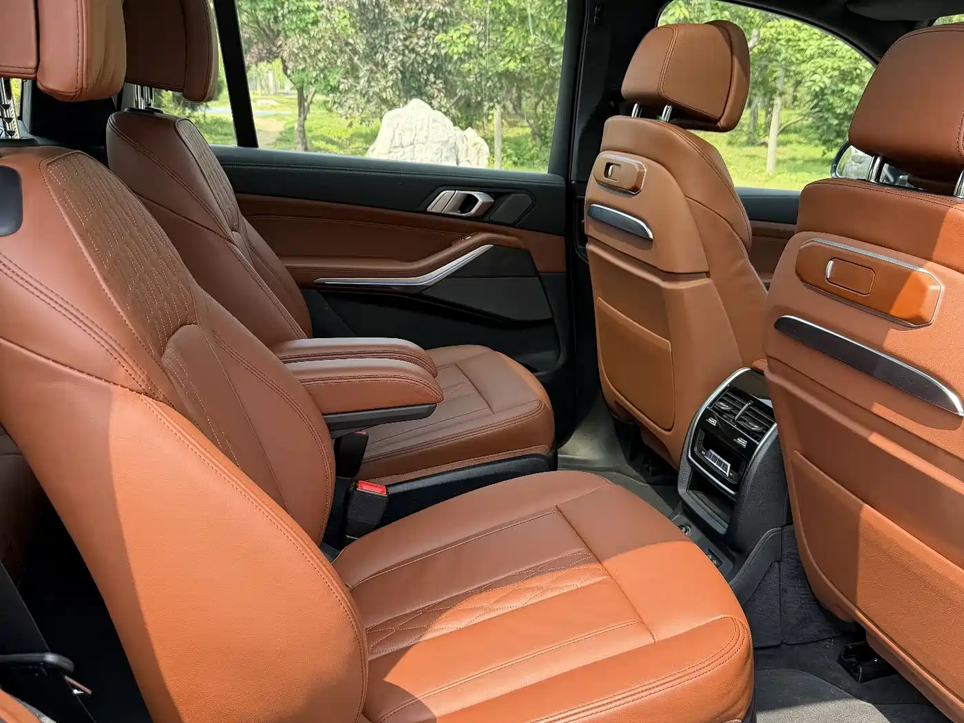 BMW X7 2023 xDrive40i Exclusive M Sport Package фото 26