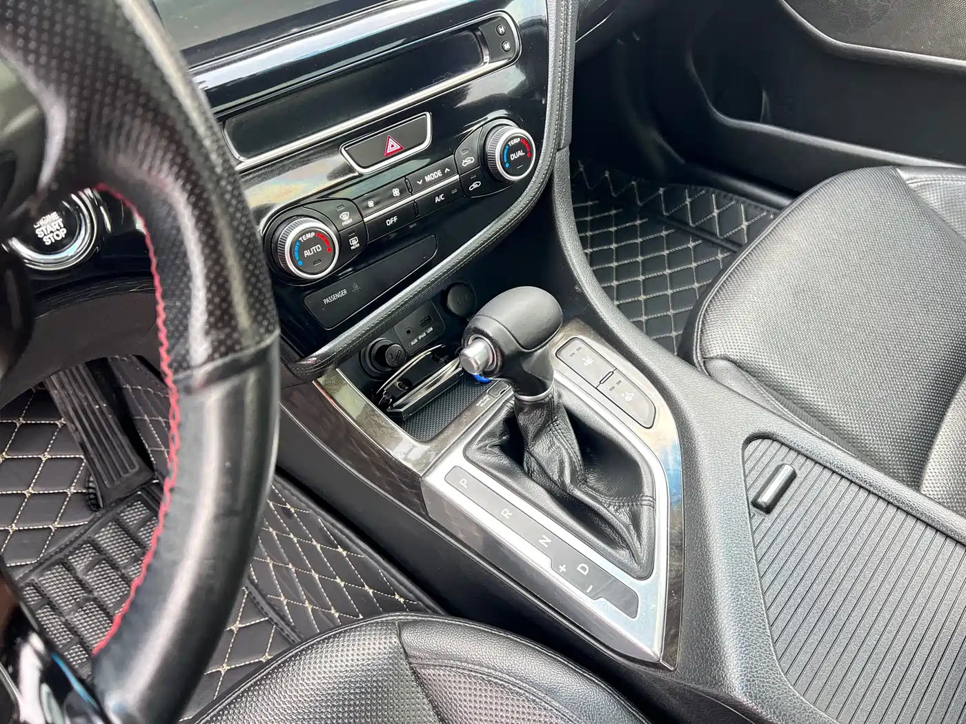 Kia K5 2014 2.0L Automatic PREMIUM фото 9