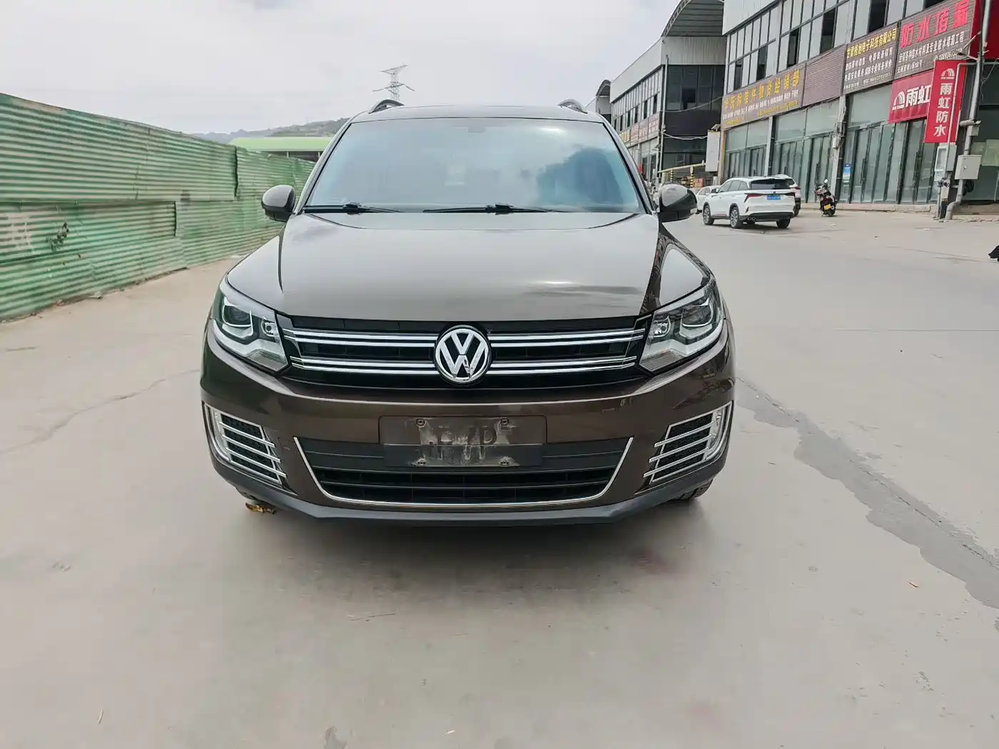 Volkswagen Tiguan 2015 1.8TSI Automatic 2WD Comfortline фото 2