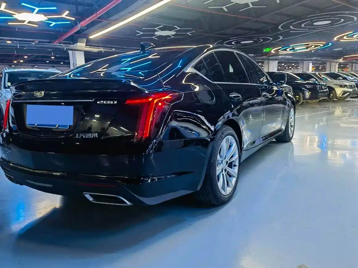 CADILLAC CT5