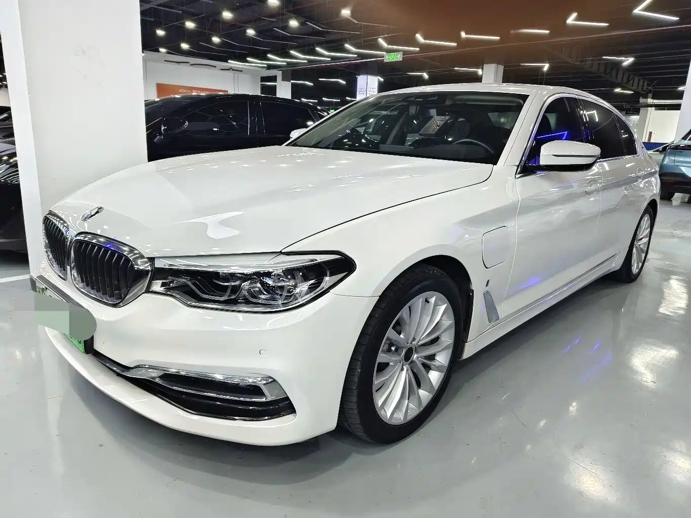 BMW 5 SERIES NEW ENERGY