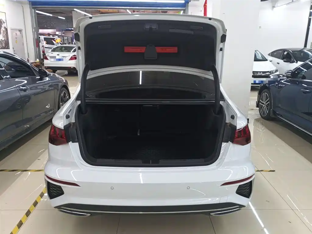 Audi A3 2024 Model A3L Limousine 35 TFSI Fashion Sport фото 15