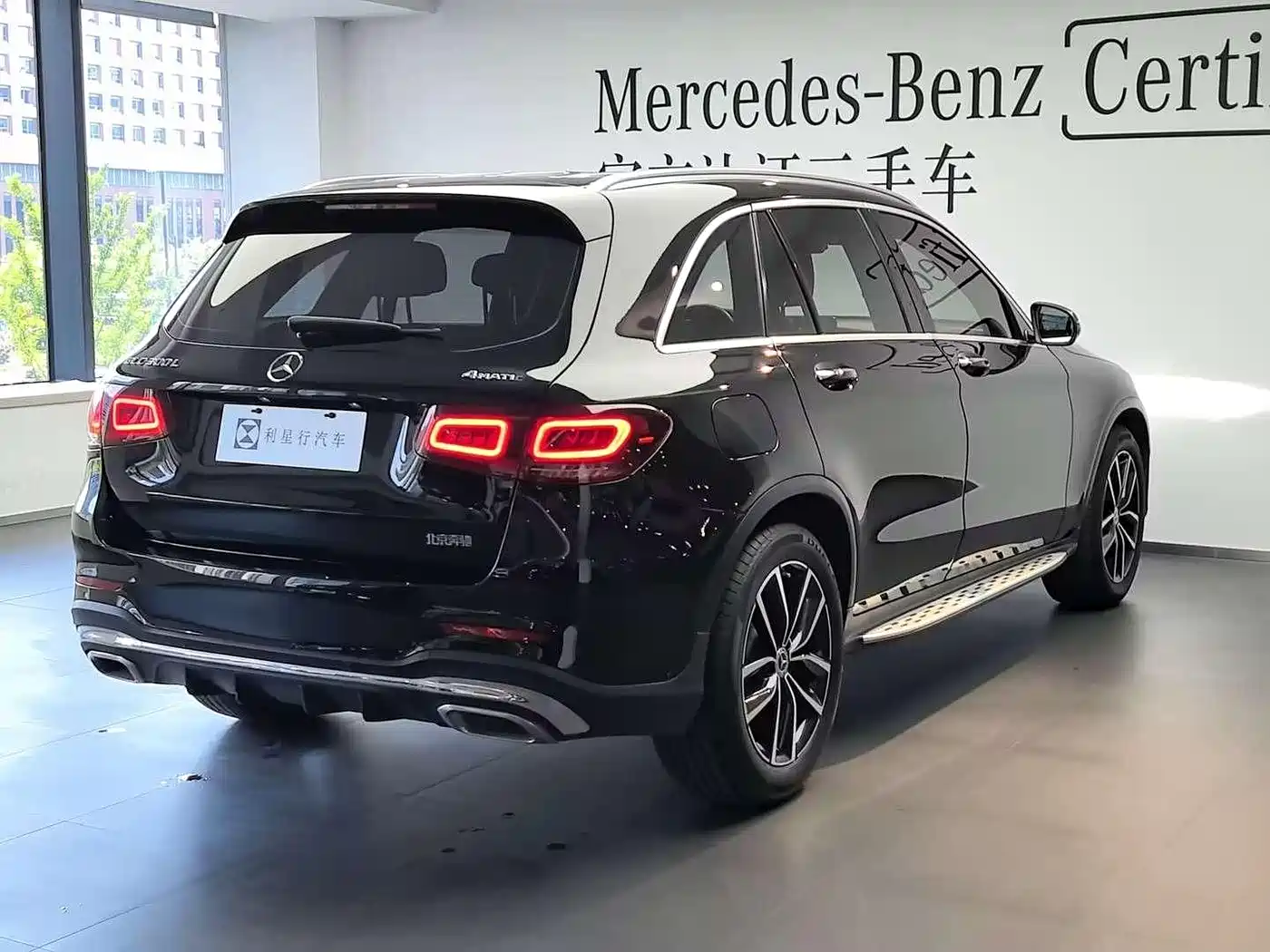 Mercedes-Benz GLC 2021 GLC 300 L 4MATIC Sporty фото 2