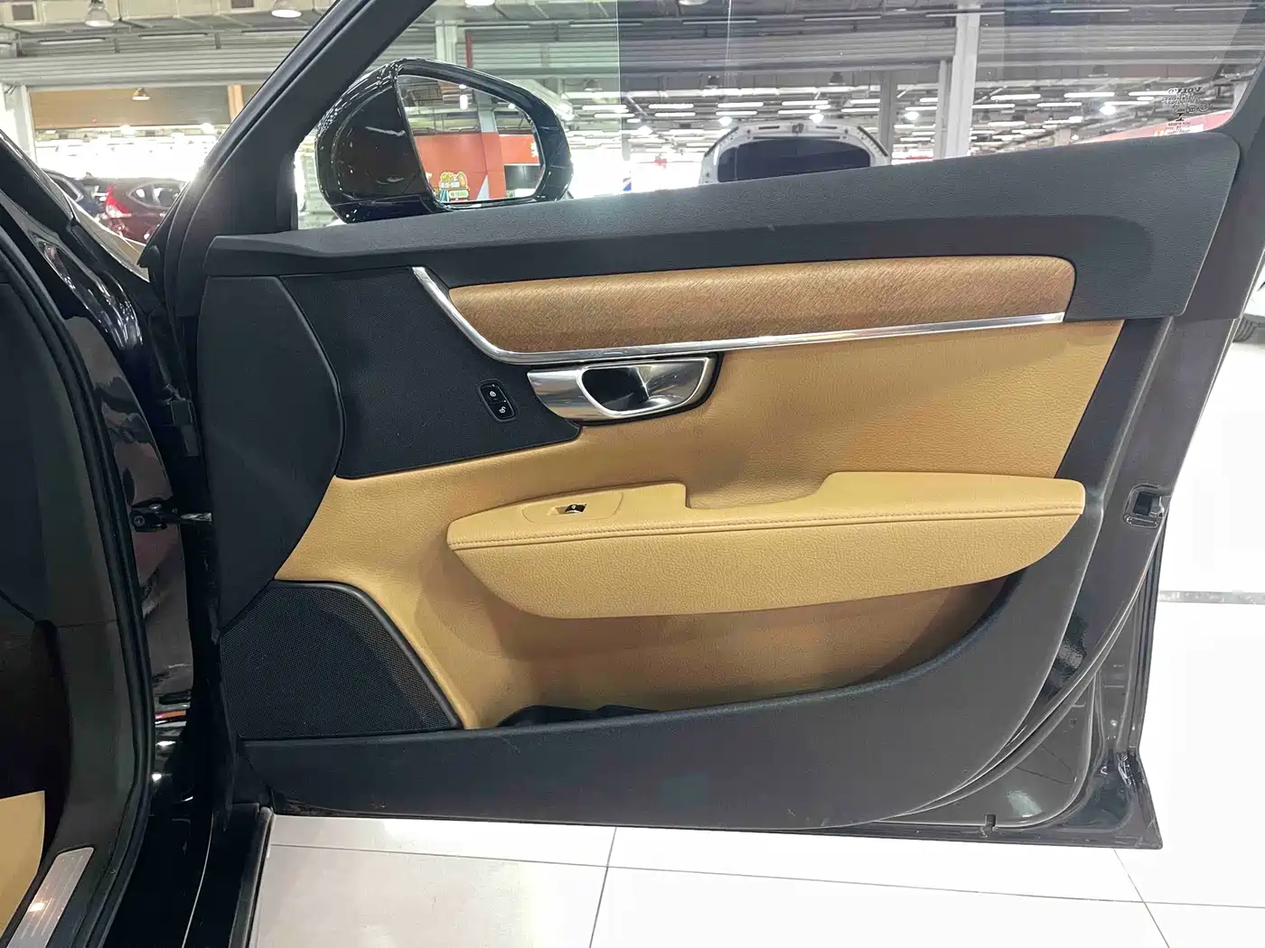 Volvo S90 2019 T5 Momentum фото 12