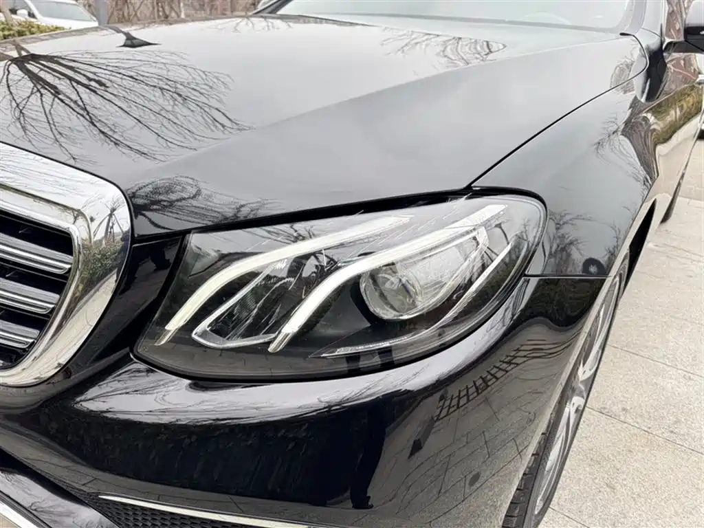 Mercedes-Benz E-Class 2020 E 260 L фото 23