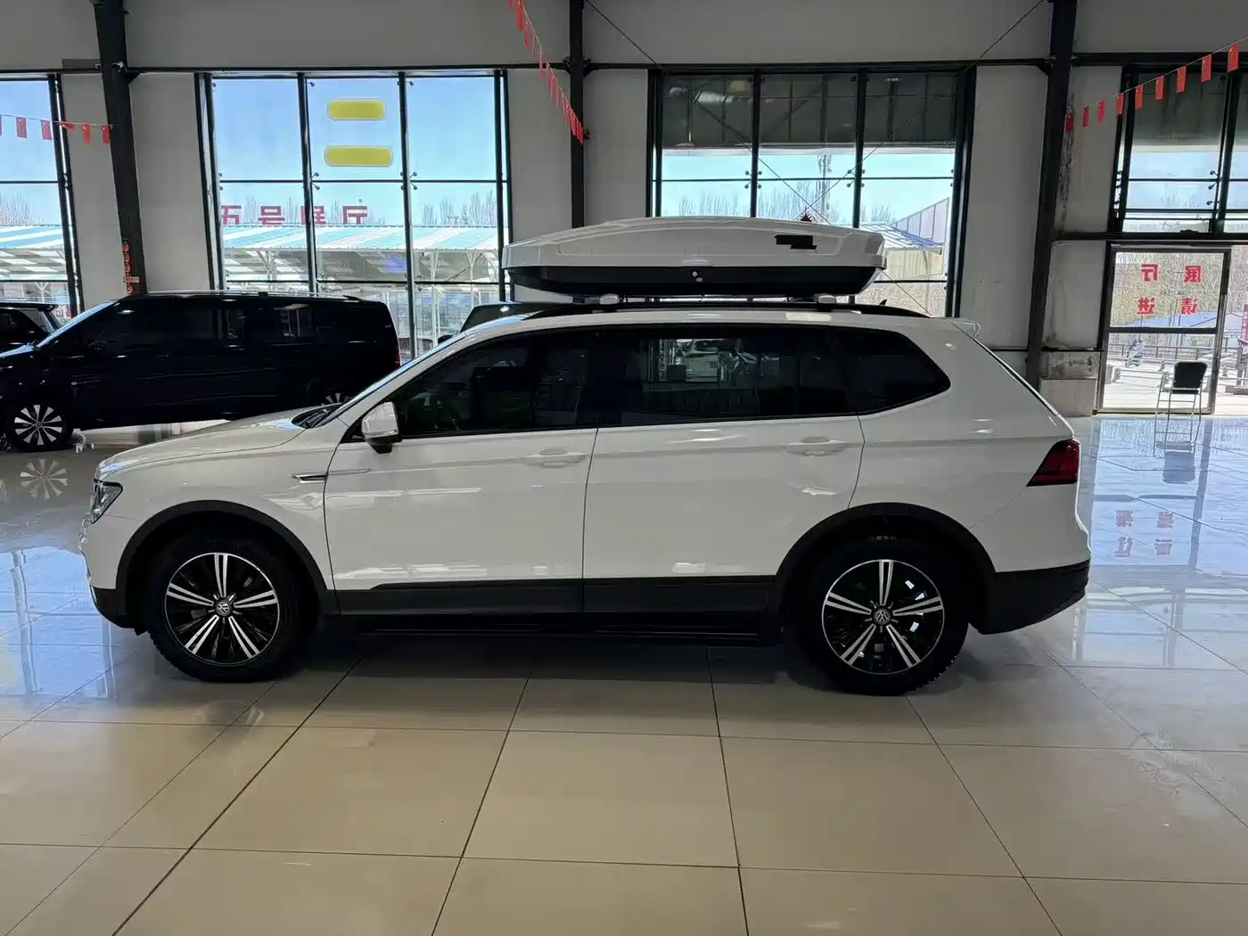 Volkswagen Tiguan L 2019 330TSI Automatic 2WD Trend Edition China VI фото 15