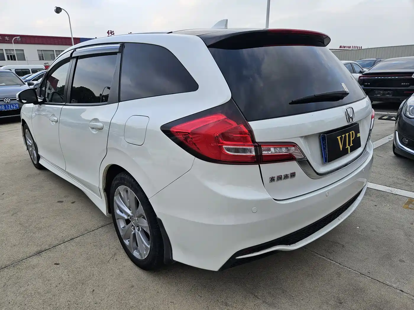 Photo 10 - Honda Jade