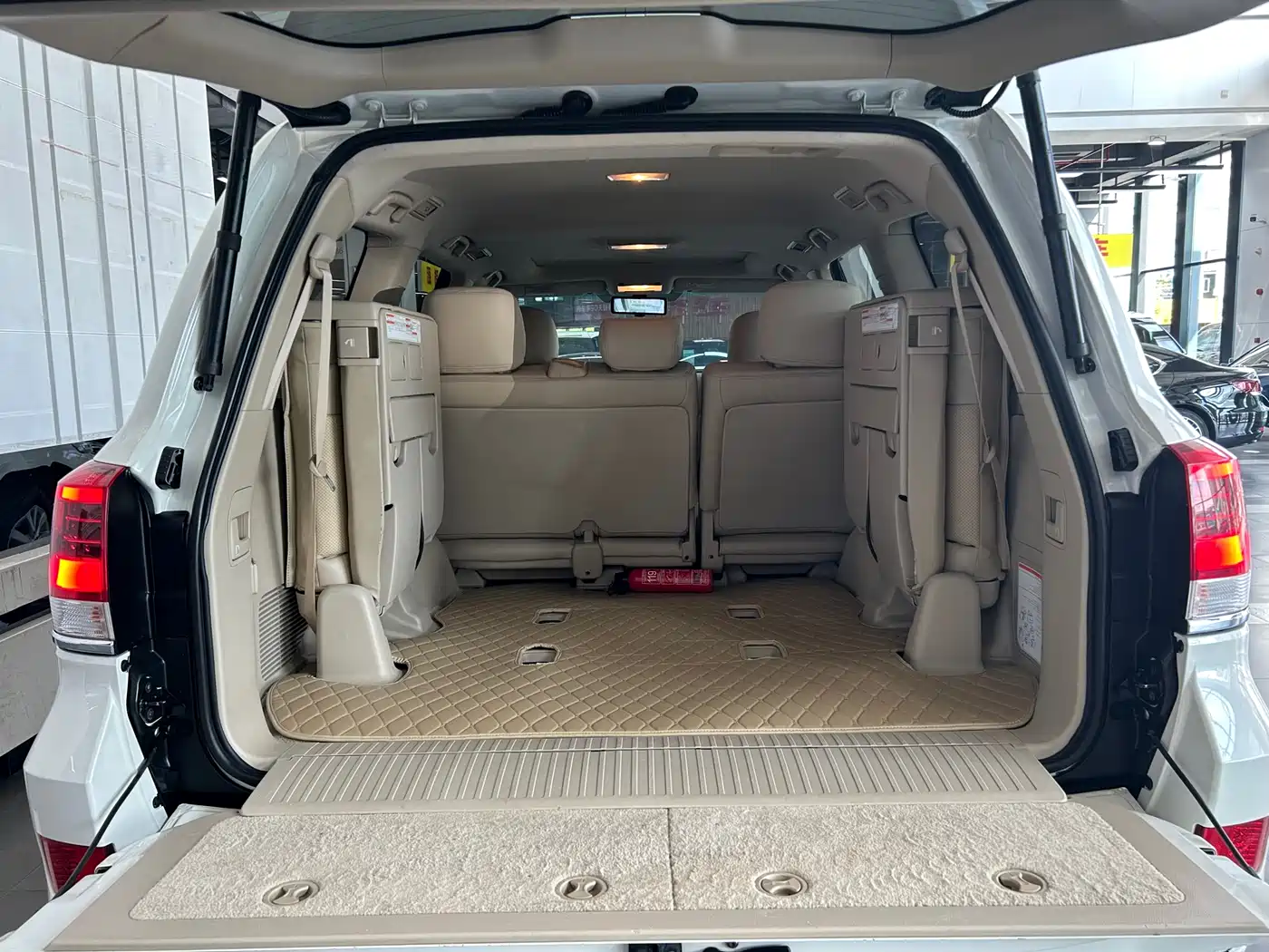 Toyota Land Cruiser (Import) фото 15