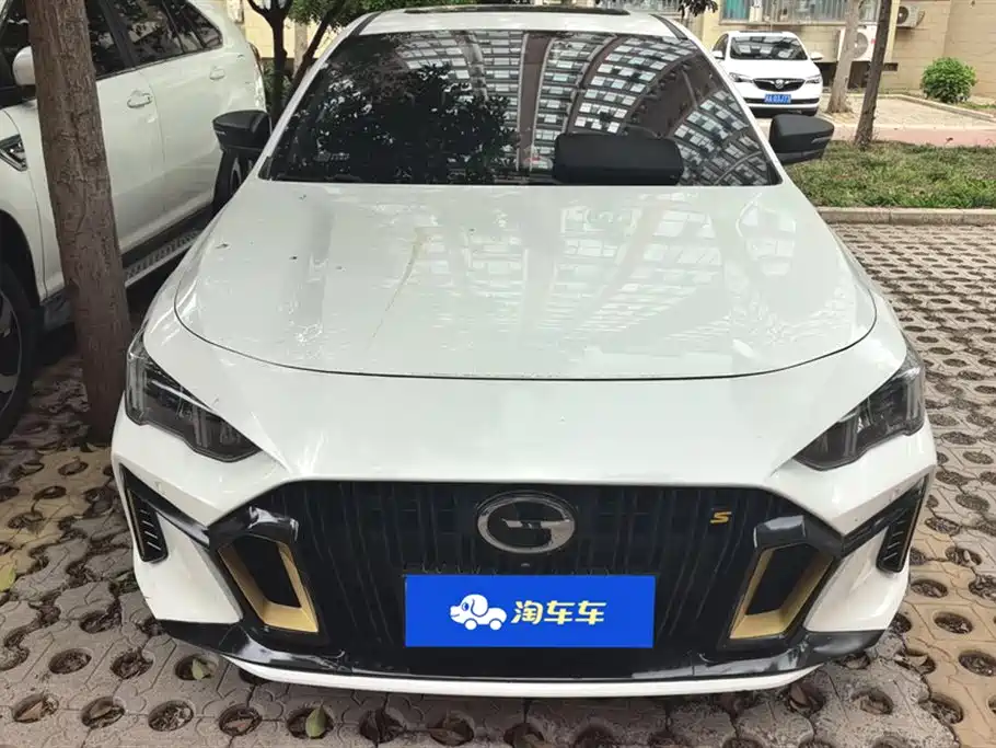 GAC Trumpchi Trumpchi Emkoo 2021 270T DCT J16 Edition фото 2