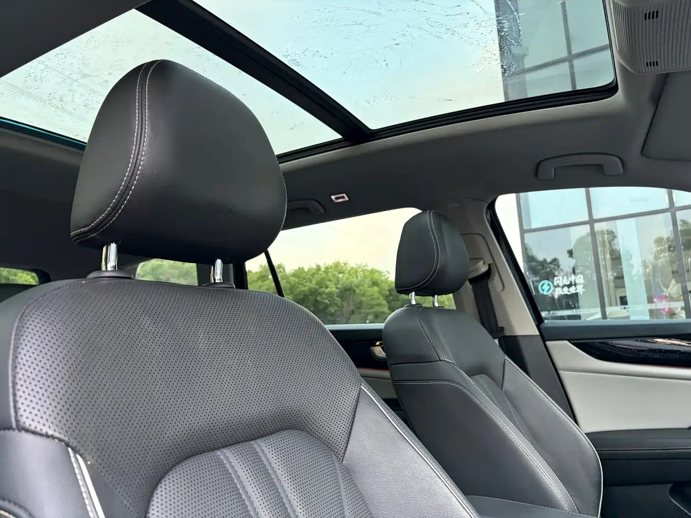 Volkswagen Teramont 2022 330TSI 2WD Premium Luxury фото 14